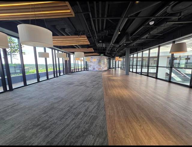 BUSINESS PROPERTY TO RENT IN MENLYN